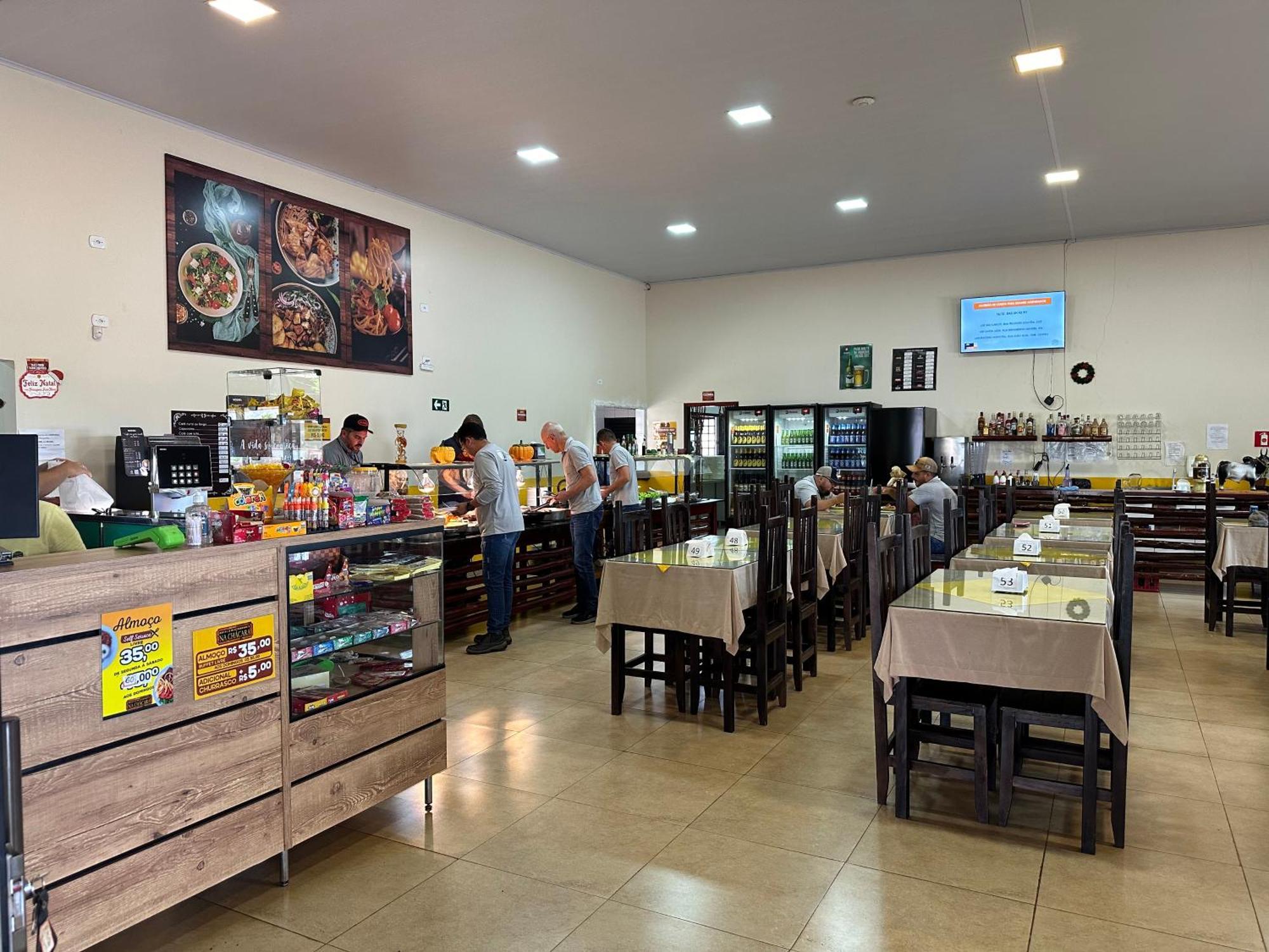 Hotel E Restaurante Na Chacara Dourados Εξωτερικό φωτογραφία